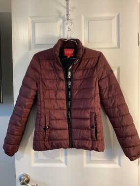 GUESS Quilted Puffer Jacket in Burgundy